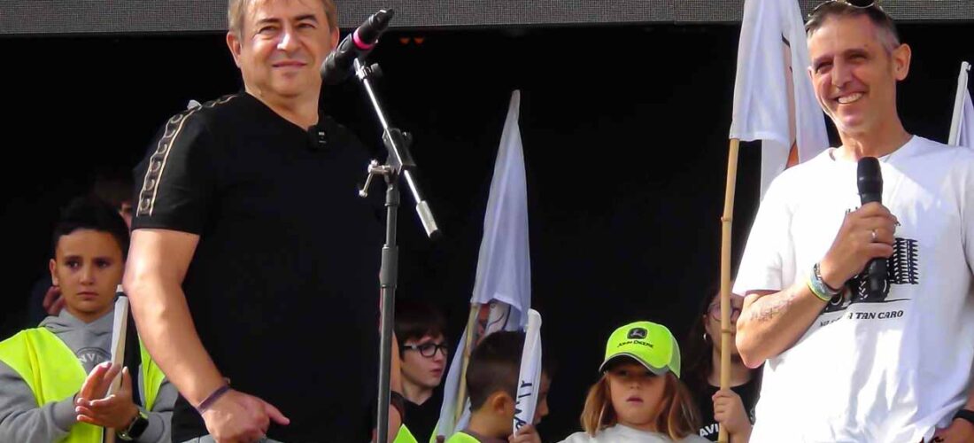 DAVID LAFOZ NO TE OLVIDAMOS